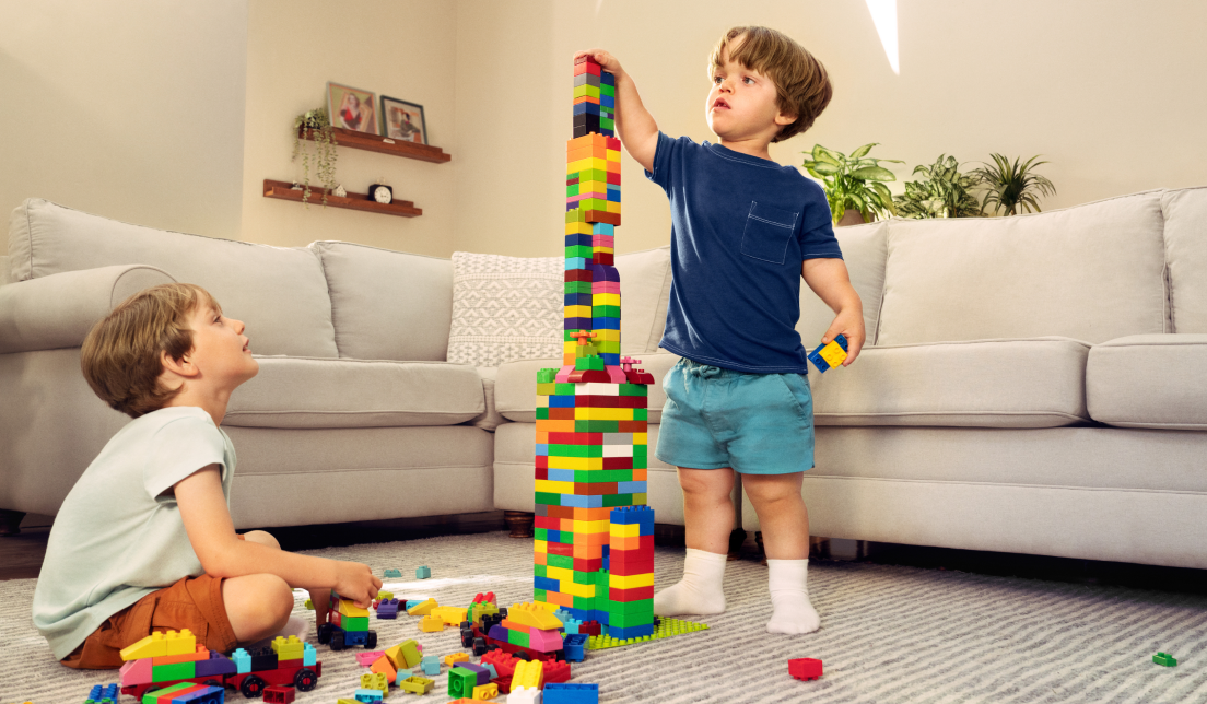 YUVIWEL patient playing